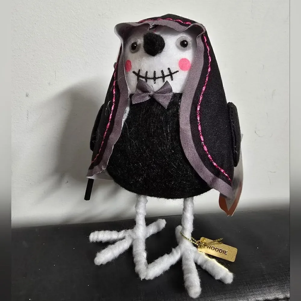 2024 Featherly Friends Target Bird Hoodie Halloween Figurine Hyde & EEK, New